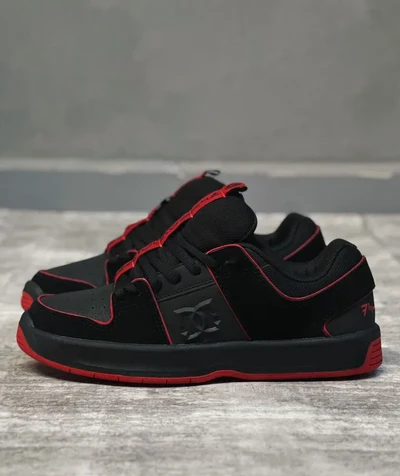 Dc Shoes Star Wars Lynx Zero Black/Black/Red