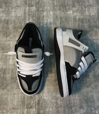 Hocks Bold Sombras