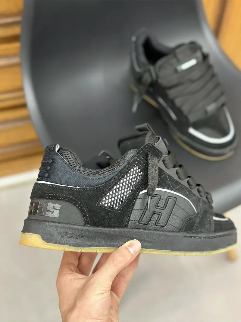 Hocks Bold Black