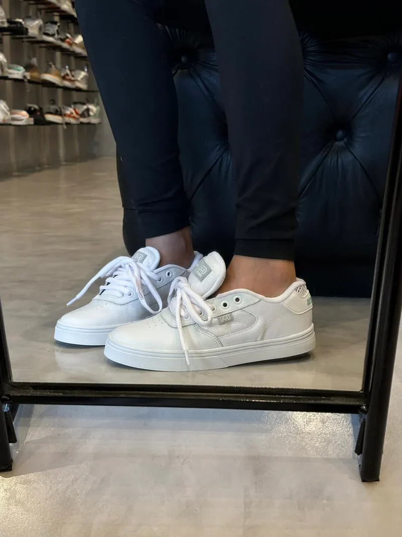 Hocks Flat Lite Branco/Iris