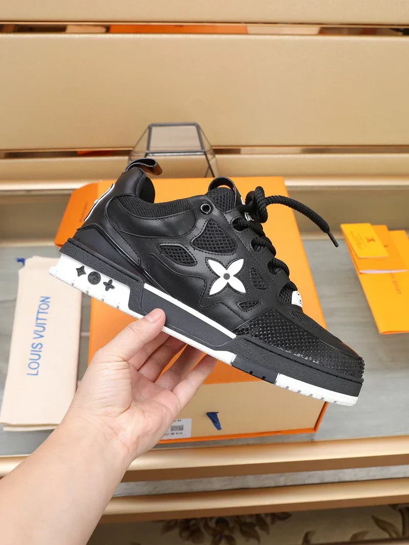 LV Skate - Black