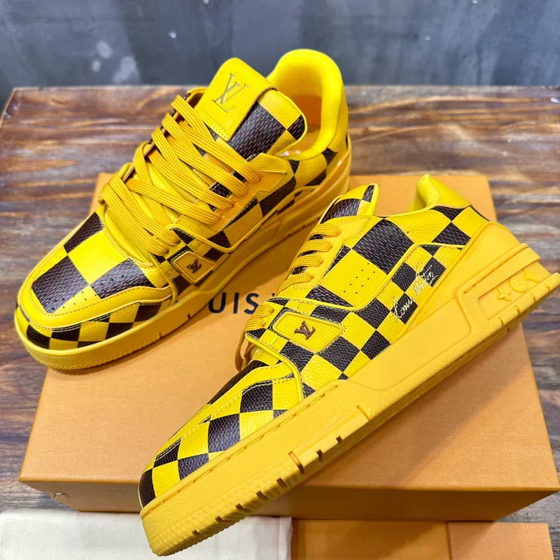 LV *Trainer