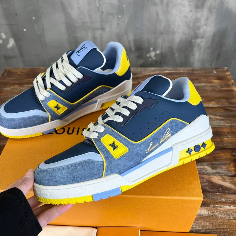LV *Trainer