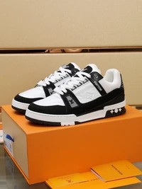 LV *Trainer - Black White