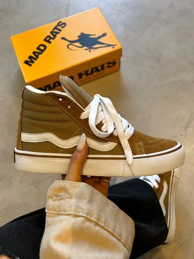 Tênis Mad Rats Hi Top Camel