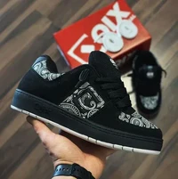 Qix 90s OG Preto/Branco