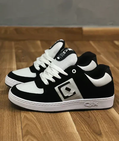 Qix 90s Preto/Branco