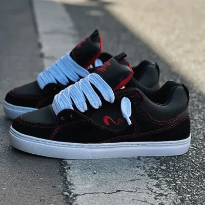 Tesla Fusion Denis Silva Black Red