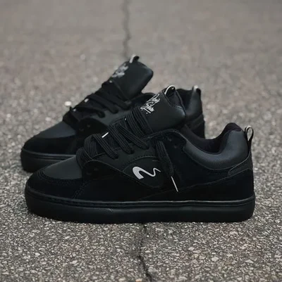 Tesla Fusion Denis Silva All Black Refletivo