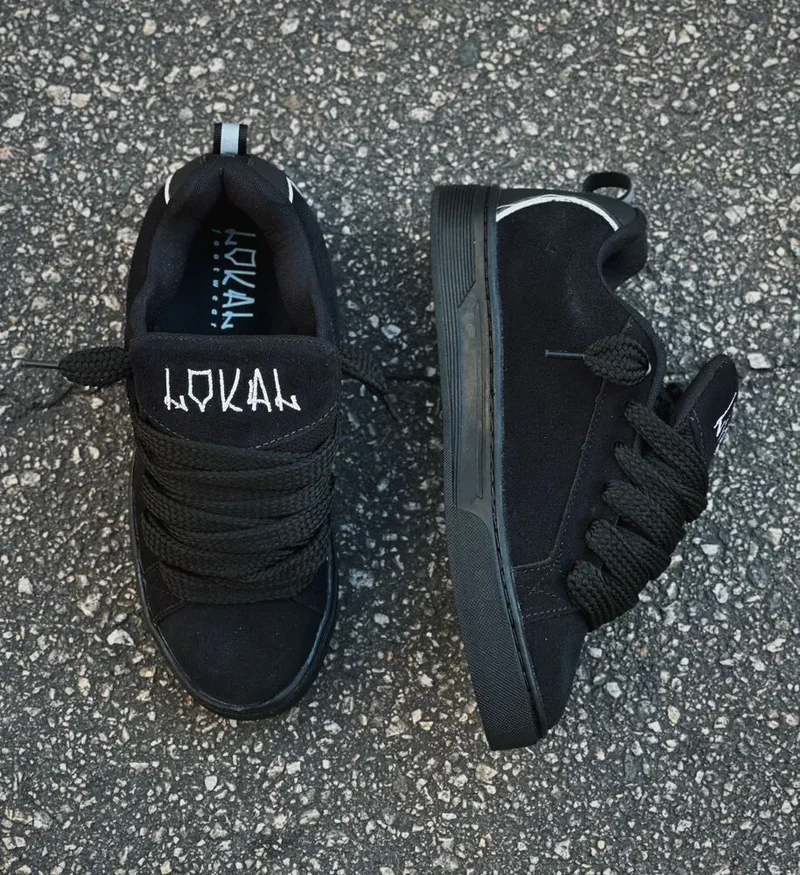 Tesla x Lokal Tag All Black Reflect Prata