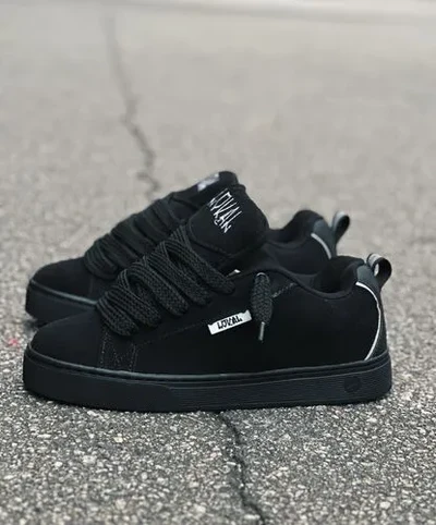 Tesla x Lokal Tag All Black Refletivo 2