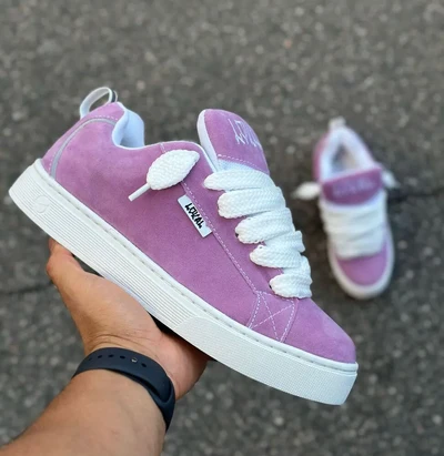 Tesla x Lokal Tag Lilas