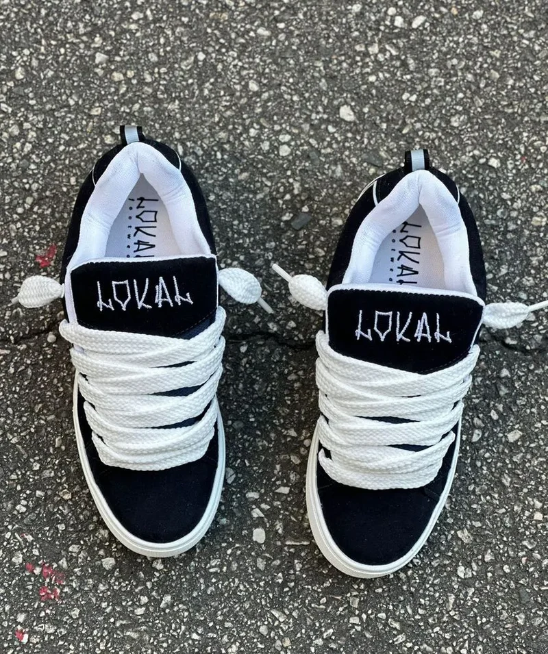 Tesla x Lokal Tag Marinho