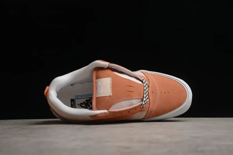 Vans Knu Skool