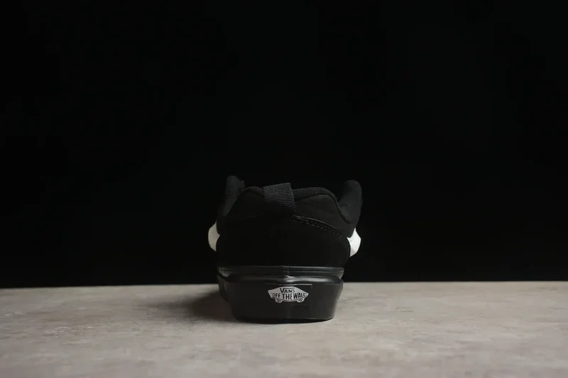 Vans Knu Skool Black