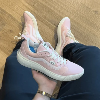 Vans Ultrarange Exo Rose