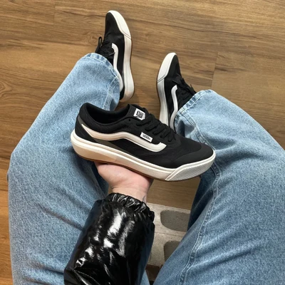 Vans MTE UltraRange 2.0 Rapidweld Black White