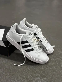 TÊNIS ADIDAS GRAND COURT 2.0 (BRANCO / PRETO)