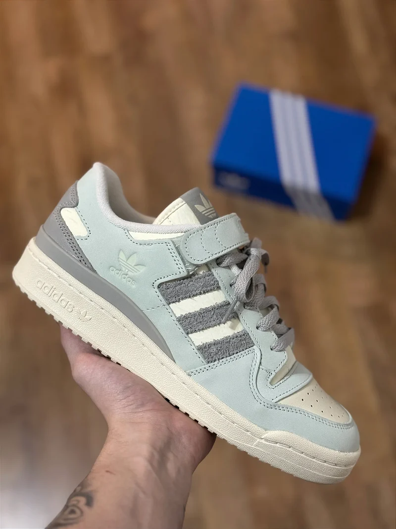 ADIDAS FORUM 84 LOW (Linen Green)