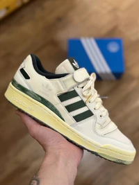 ADIDAS FORUM 84 LOW AEC (verde)