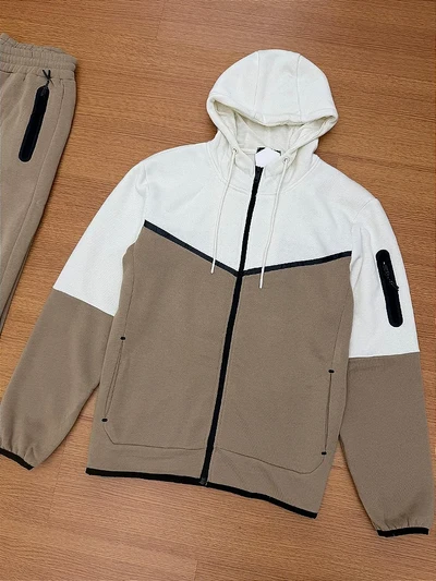 CONJUNTO MOLETOM TECH (creme/marrom)