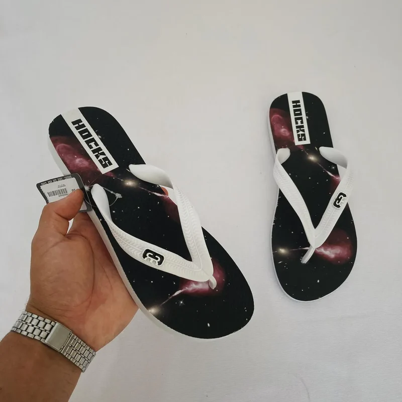 Chinelo hocks nasa white
